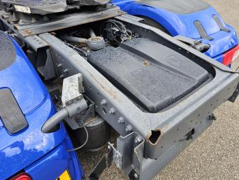 XF 480 SUPERSPACECAB / PARKING COOLER / 2 TANKS